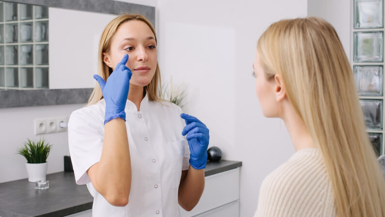Potential Side Effects of Pockmarks Treatment